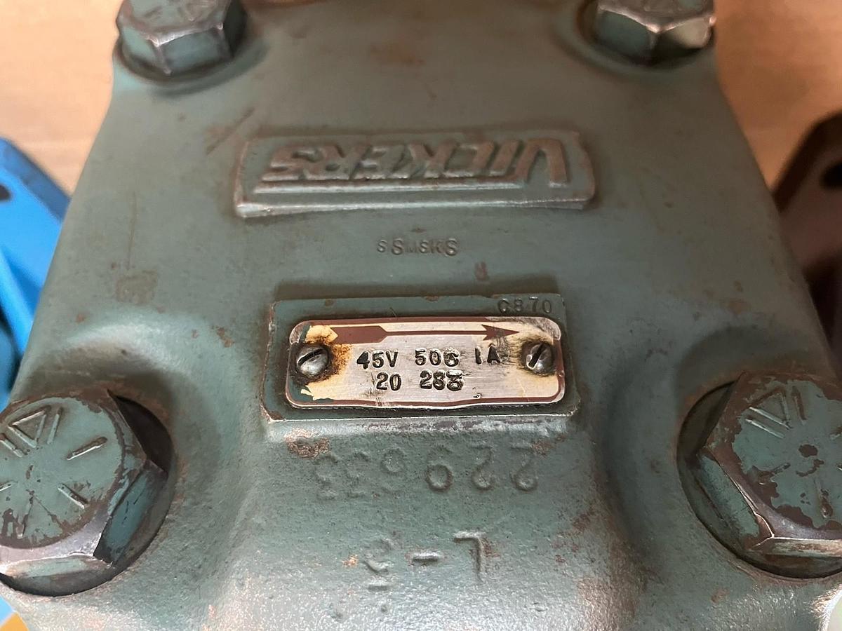 Used VICKERS,45V506-1A-20-283,HYDRAULIC VANE PUMP
