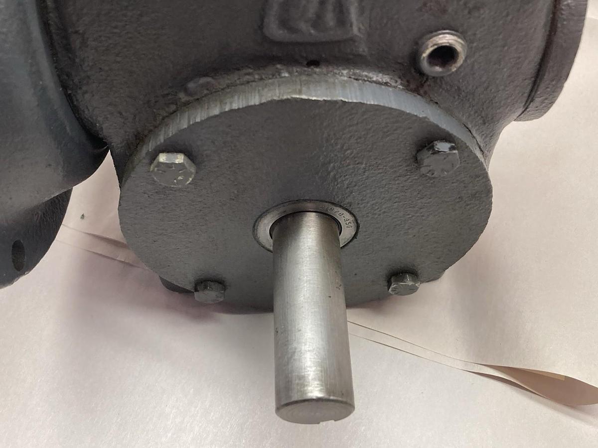 Used Hub City,02-20-22017-214,Gear Reducer 50:1 Model 214 Style WR B