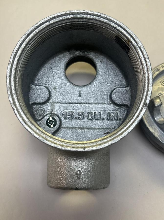 CROUSE HINDS,GUAB36,CONDUIT OUTLET BOX W/ COVER NOS