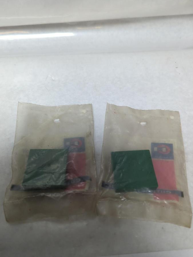 CUTLER-HAMMER,E30KA300,EXTENDED-A BUTTON GREEN BLANK LOT OF 2 NOS