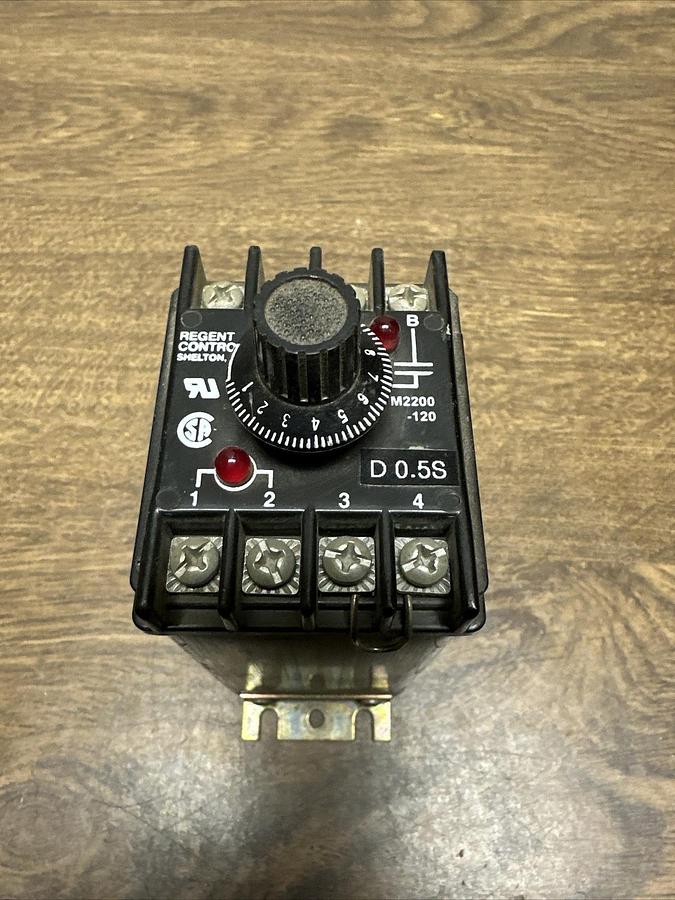 Used Regent Controls,TM2200-120,Solid State Timer