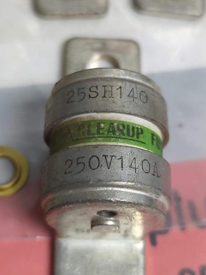 Used KYOSAN,25SH140,CLEARUP FUSE LOT OF 6 PRE-OWNED