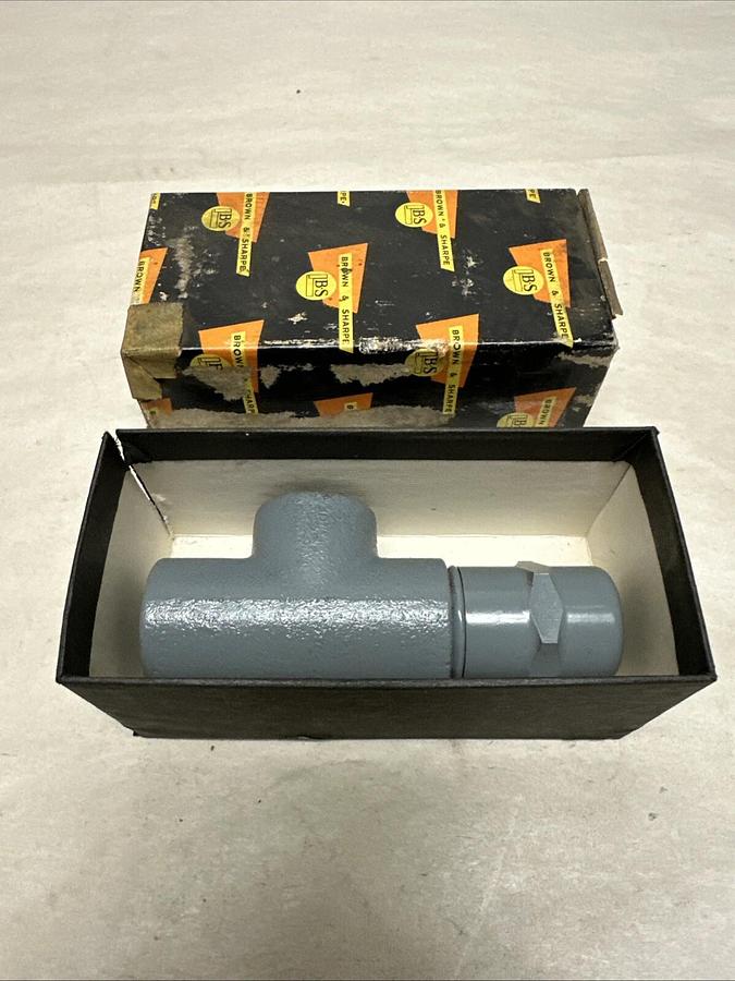 Brown & Sharpe,713-9001-21,Relief Valve 3/8"