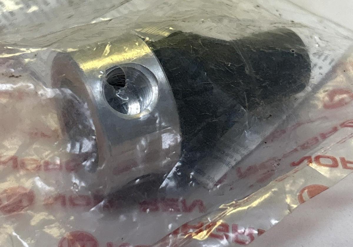 Used NORGREN,R14-200-R90A,PNEUMATIC REGULATOR NOS