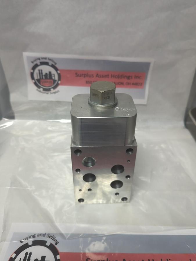 SUN HYDRAULICS,DKT 9AQ5,MANIFOLD VALVE BLOCK NOS