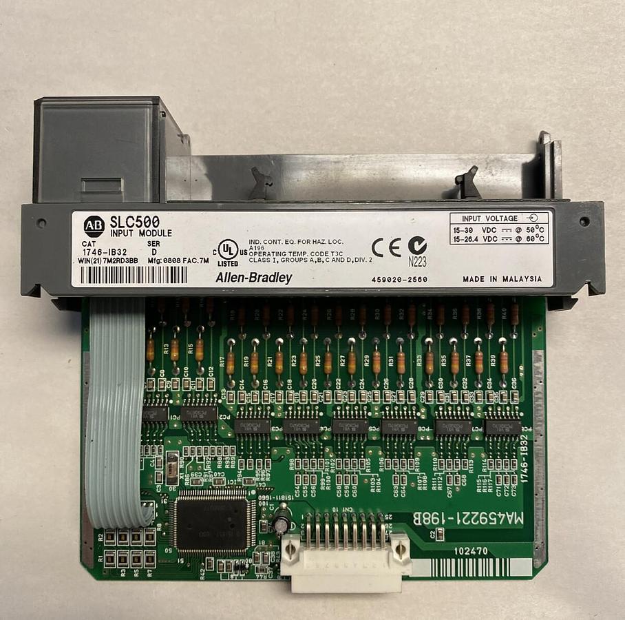 Used Allen-Bradley,1746-IB32,SER D SLC500 Input Module NO DOOR OR TERMINAL