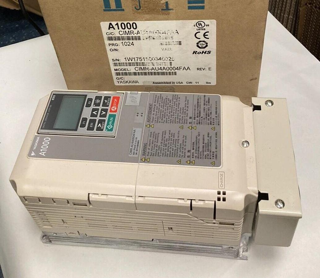 Yaskawa,CIMR-AU4A0004FAA,VFD Variable Frequency Drive 480v 4.3A