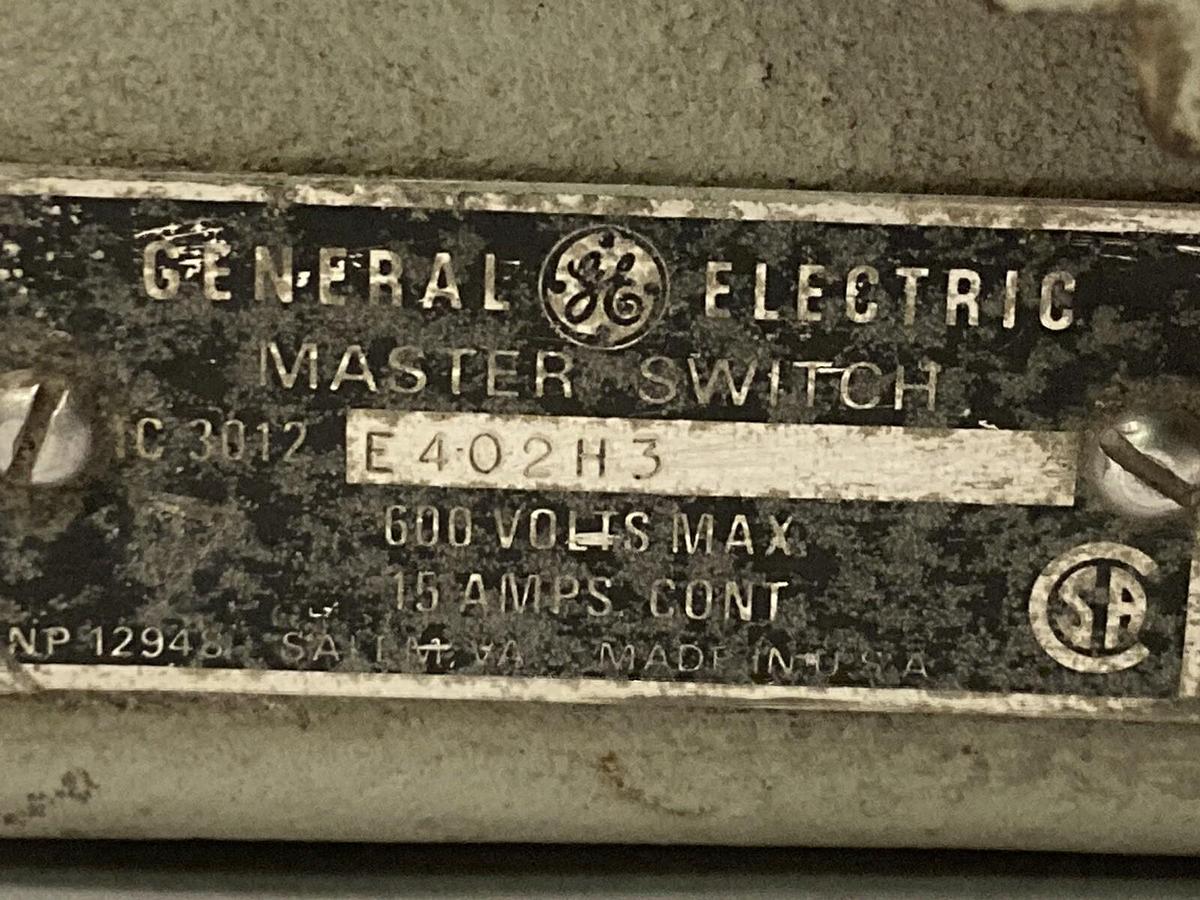 Used General Electric,1C-3012-E402H3,Master Switch