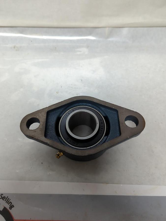 Used RBTECH,UC206-20,2-BOLT FLANGE BEARING 1-1/4 INCH BORE PRE-OWNED