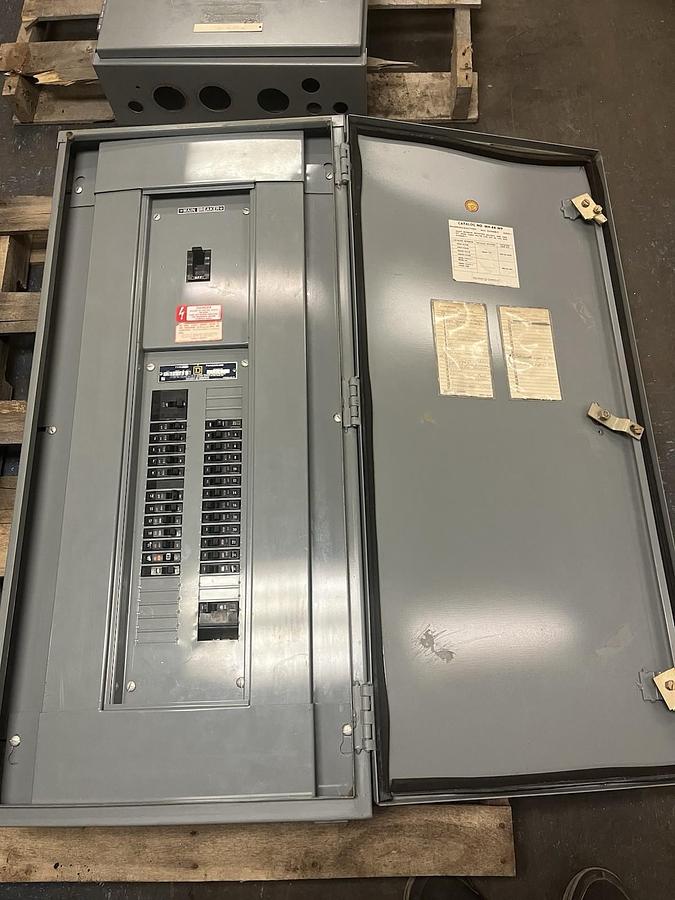 Used SQUARE D,56369-4B,NQOB 150A MAIN 120/208V 3PH BREAKER PANELBOARD MH-44-WP 3R/12