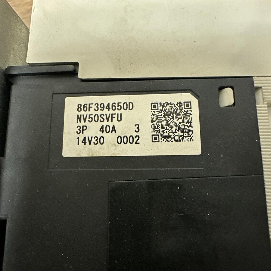 Used Mitsubishi,NV50SVFU, 3Pole 40 Amp Breaker with V-03SVUL Actuator