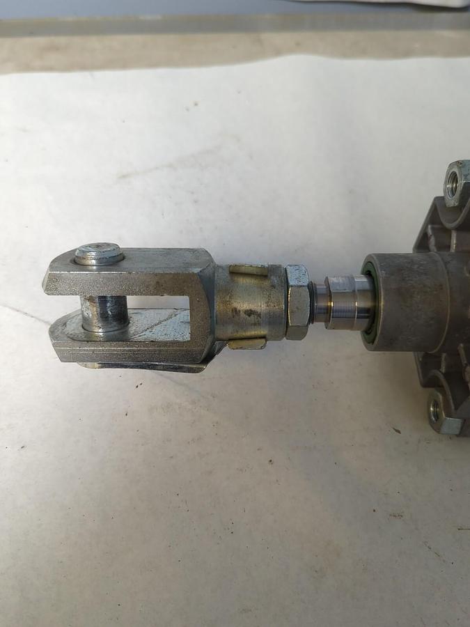 Used NORGREN,PRA/182080/M/80,SERIES  A PNEUMATIC CYLINDER 80MM PRE-OWNED