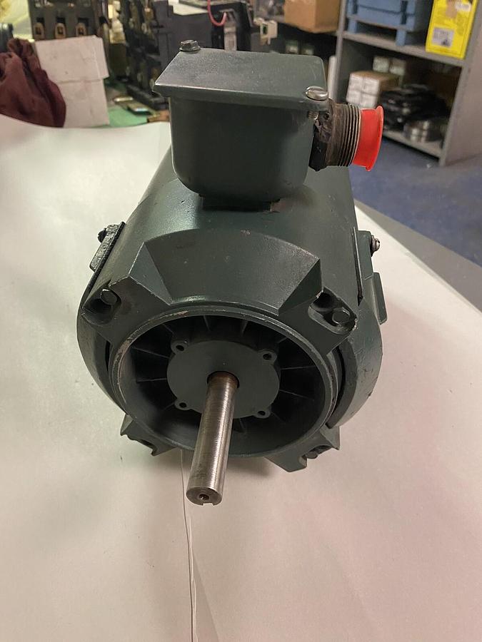 Used RELIANCE,FB0056, 1/2HP MOTOR 1725RPM 230V