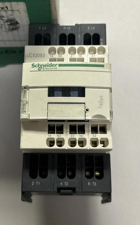 SCHNEIDER ELECTRIC,LC1D093G7,CONTACTOR 600VAC 9AMP NEW
