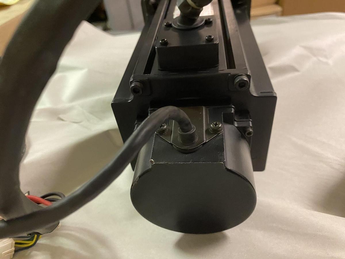Used NACHI,MSM302Q2V1,SERVO MOTOR 3000RPM