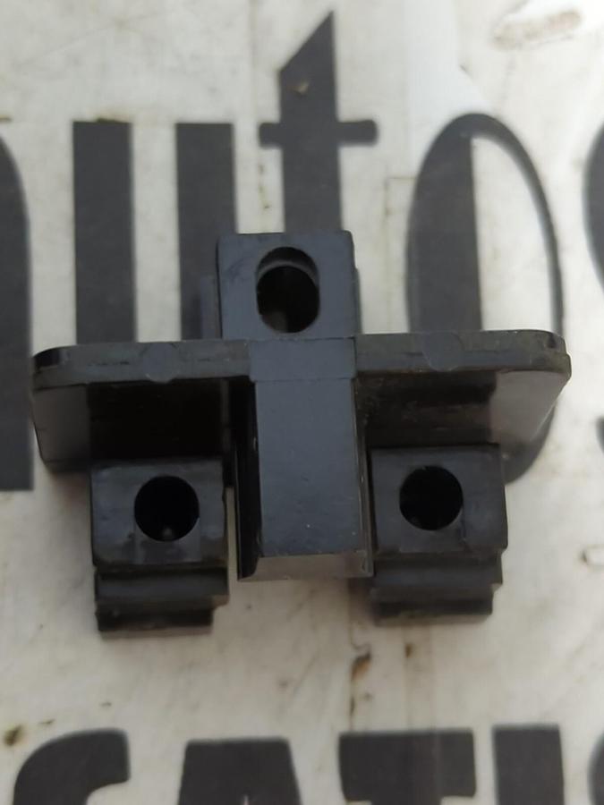 ALLEN BRADLEY,F-16673,TERMINAL BLOCK END SECTION LOT OF 63 NOS