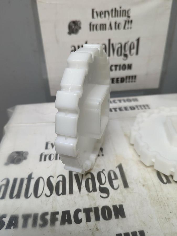 FORGO SIEGLING,LS50-10,10 TOOTH 1-1/2" BORE 6" DIA SPROCKET LOT OF 2 NOS