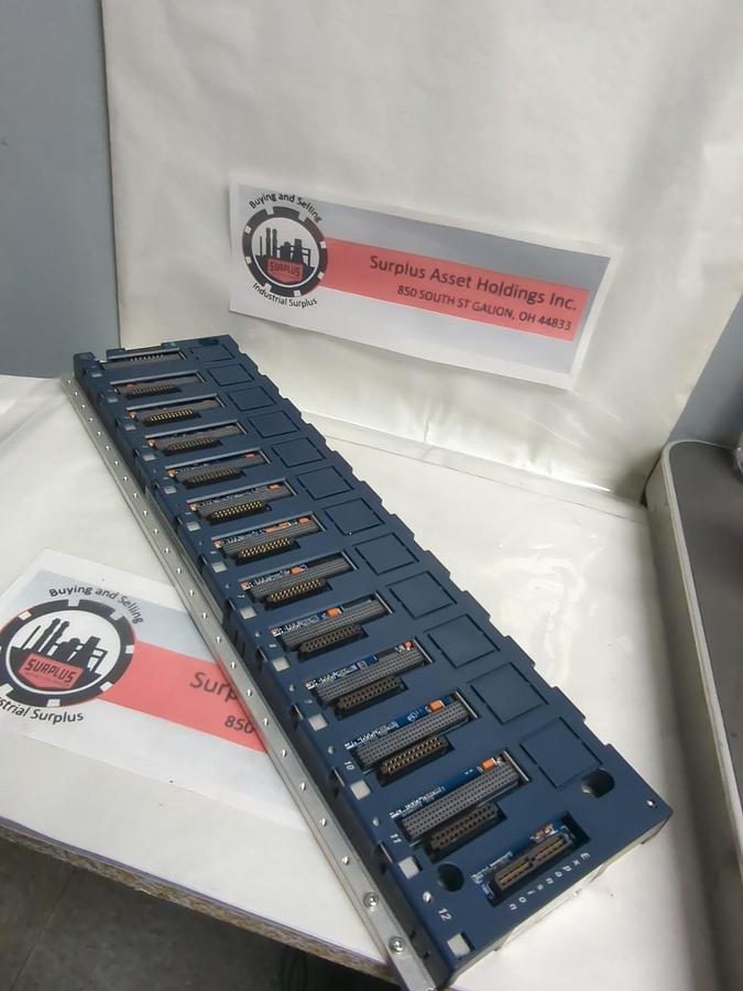 Used GE FANUC,IC695CHS012-DA,RX3i 12-SLOT BACKPLANE PRE-OWNED