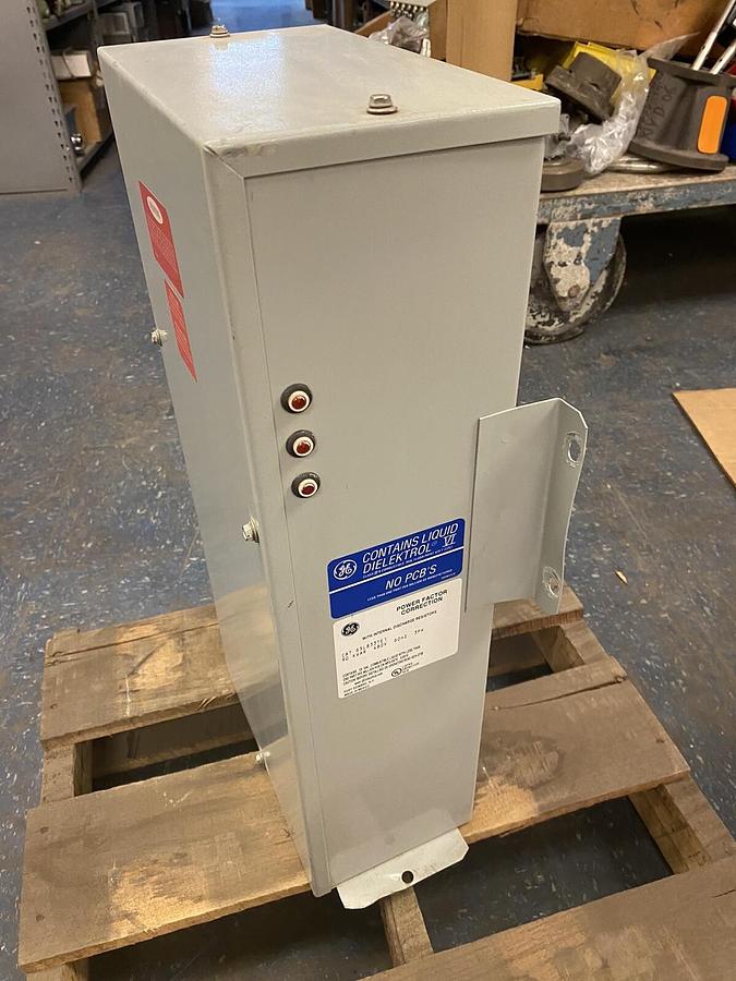 Used GE,65L833TE1,CAPACITOR 90 KVAR 480V 3PH