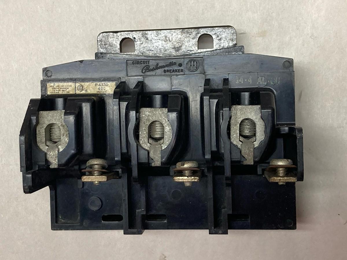 Used ITE Pushmatics,P4330 40C,3-Pole Circuit Breaker 240Vac