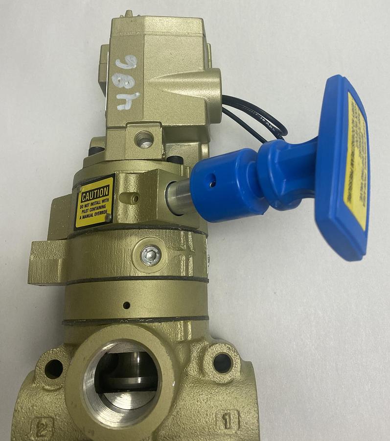 ROSS,2773B6085,THREE WAY VALVE NOS