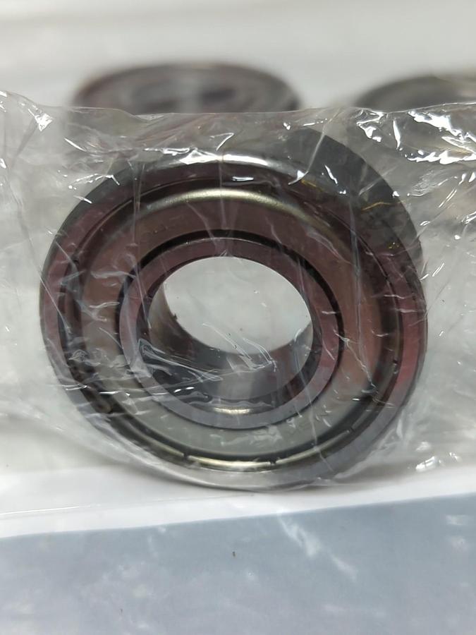 Used NSK,6204Z,DOUBLE METAL SHIELDED BALL BEARING LOT OF 3 PRE-OWNED