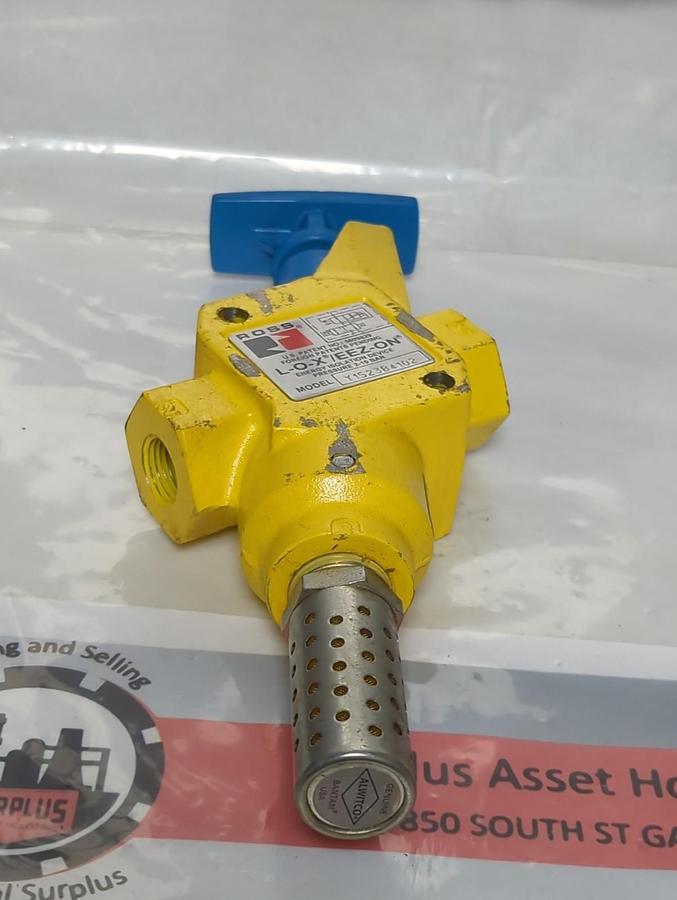 Used ROSS,Y1523B4102,LOCK OUT VALVE L-O-X/EEZ-ON PRE-OWNED