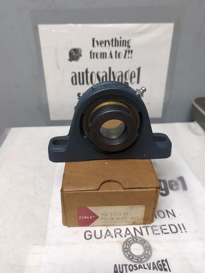 SKF,SYH 1-1/4 FM,PILLOW BLOCK BEARING WITH COLLAR 1-1/4 INCH NOS