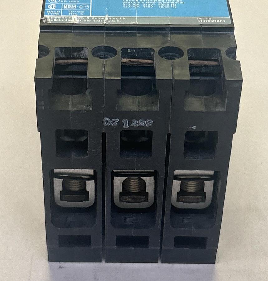 Used SIEMENS,ED43B060,CIRCUIT BREAKER 60A 480V 3P