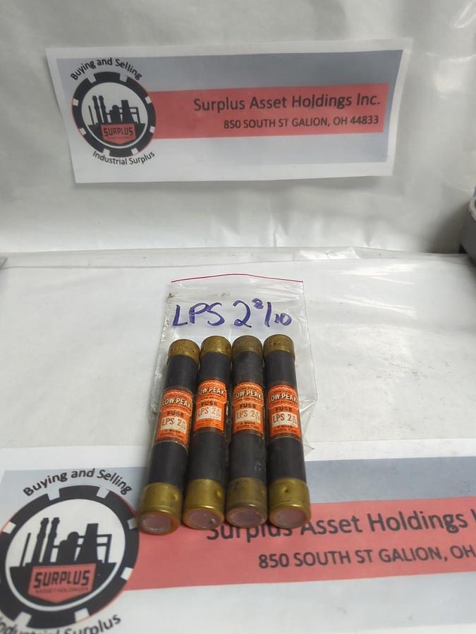 Used COOPER BUSSMANN,LPS-2-8/10,LOW-PEAK 9 AMP FUSE LOT OF 4 PRE-OWNED