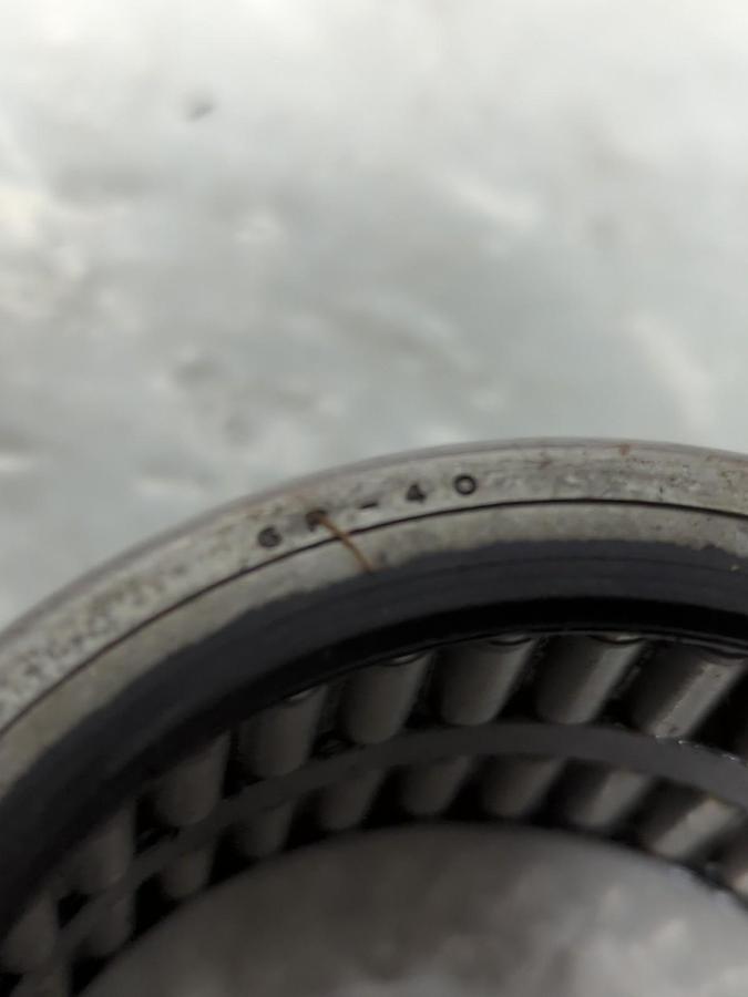 Used MCGILL,MI-31/GR-40,NEEDLE ROLLER BEARING AND INNER RACE PRE-OWNED