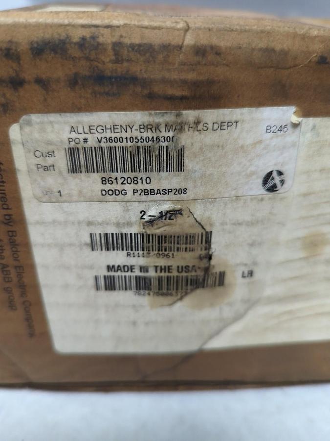 DODGE,P2BBASP208,PILLOW BLOCK PLAIN SLEEVE 2-BOLT BASE 2-1/2 IN BORE NOS