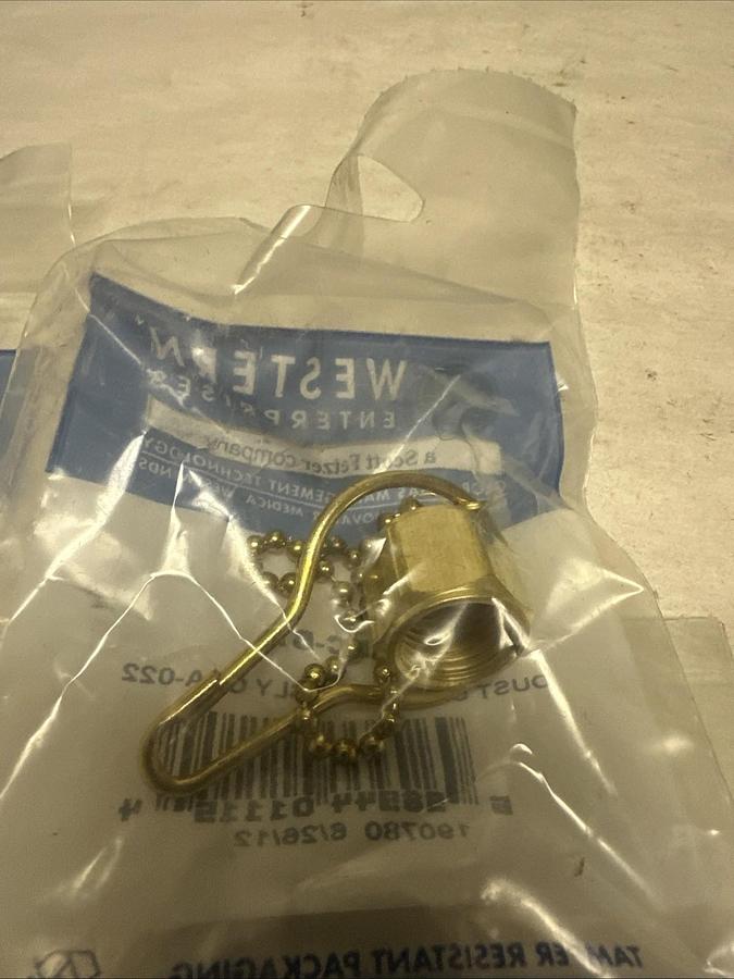 Used Western Enterprises,DC-B7,Dust Cap Assembly CGA-022 LOT of 5