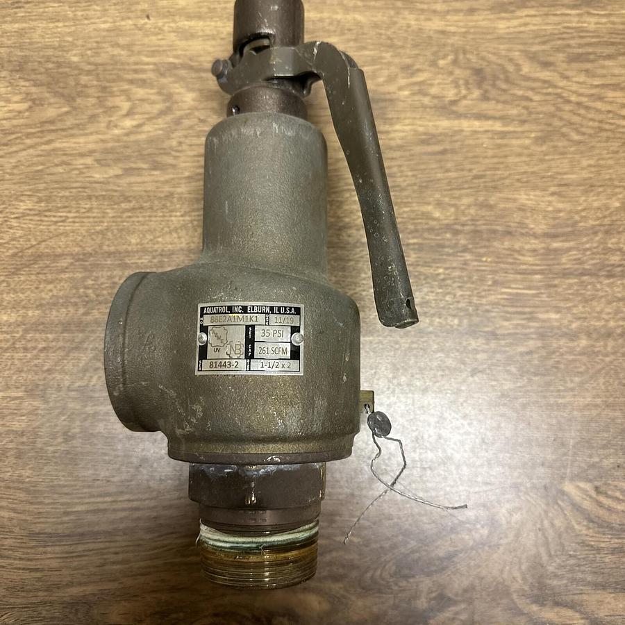 Used Aquatrol,88E2A1M1K1,Safety Relief Valve 1 1/2" X 2" 35psi
