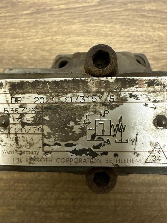 Used Rexroth,DR20-1-31/315Y/5,Hydraulic Relief Valve
