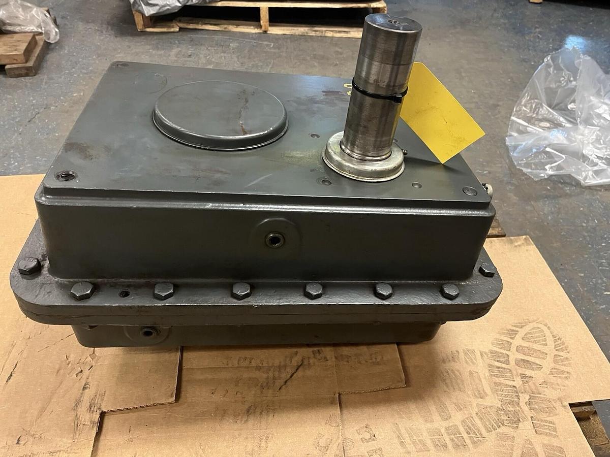 Used FALK,4315J25C,QUADRIVE ENCLOSED GEAR DRIVE RATIO 25.26