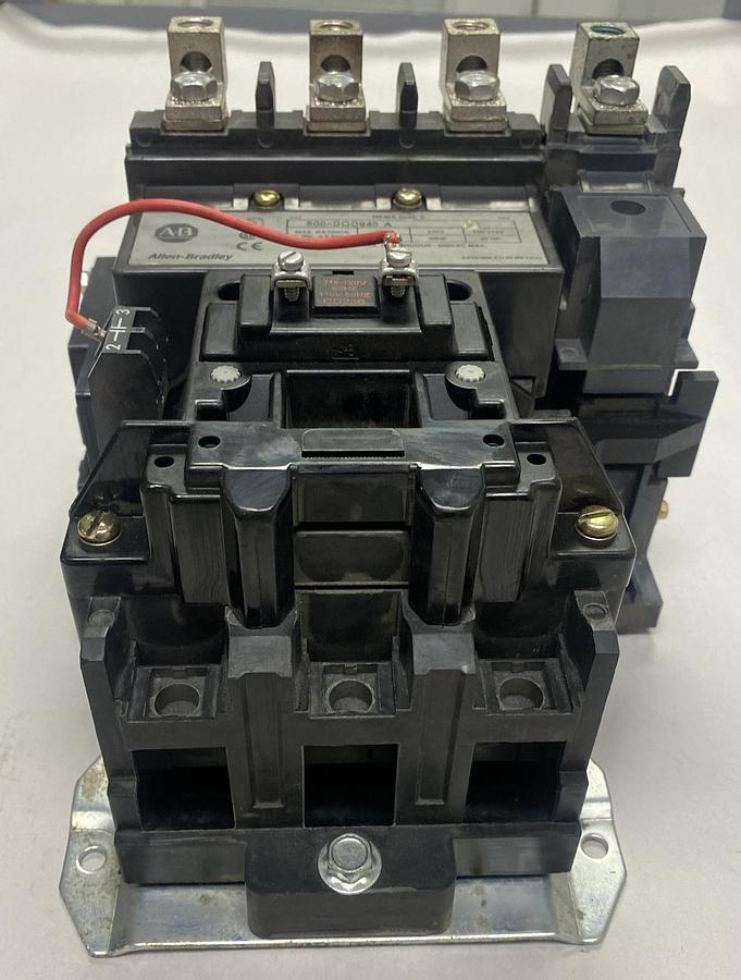 ALLEN BRADLEY,500-DOD940,NEMA SIZE 3 CONTACTOR110/120V 50/60 HZ 4 POLE NOS