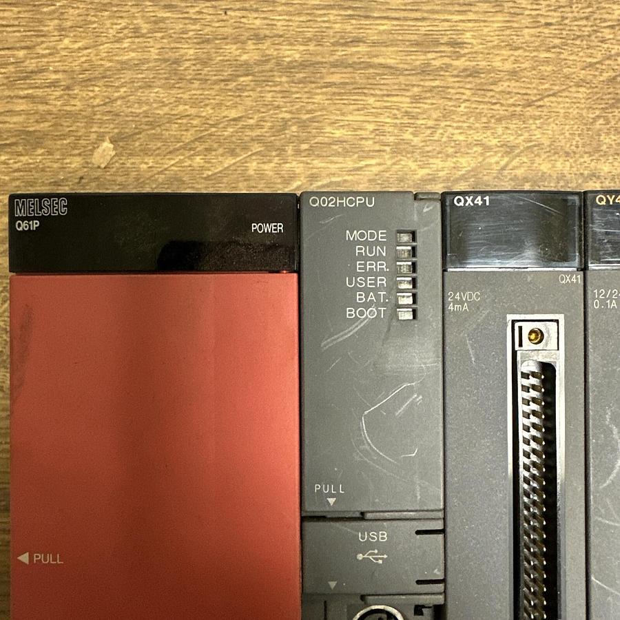 Used Mitsubishi Melsec,Q02HCPU,PLC System plus 6 components
