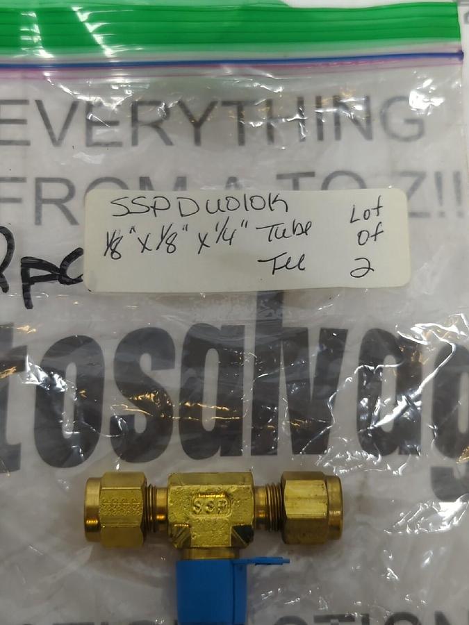 SSP DUOLOK,NA,1/8 IN X1/8 IN X1/4 IN TUBE FITTING TEE LOT OF 2 NOS