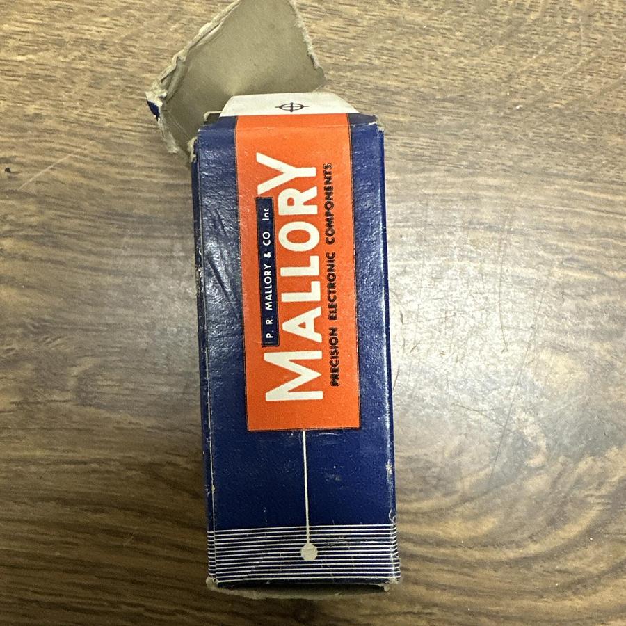 Mallory,HC-5005A,Capacitor 500MFD 50VDC