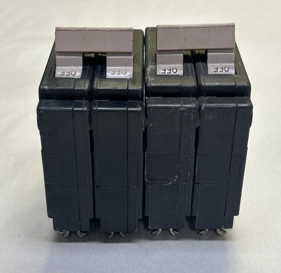 Used CUTLER-HAMMER,CH230,CIRCUIT BREAKER 30A 120/240V 2P LOT OF 2