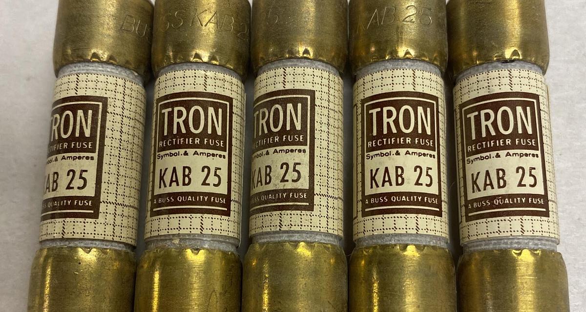 Bussmann,KAB 25,Tron Fuse Lot Of 5 NOS