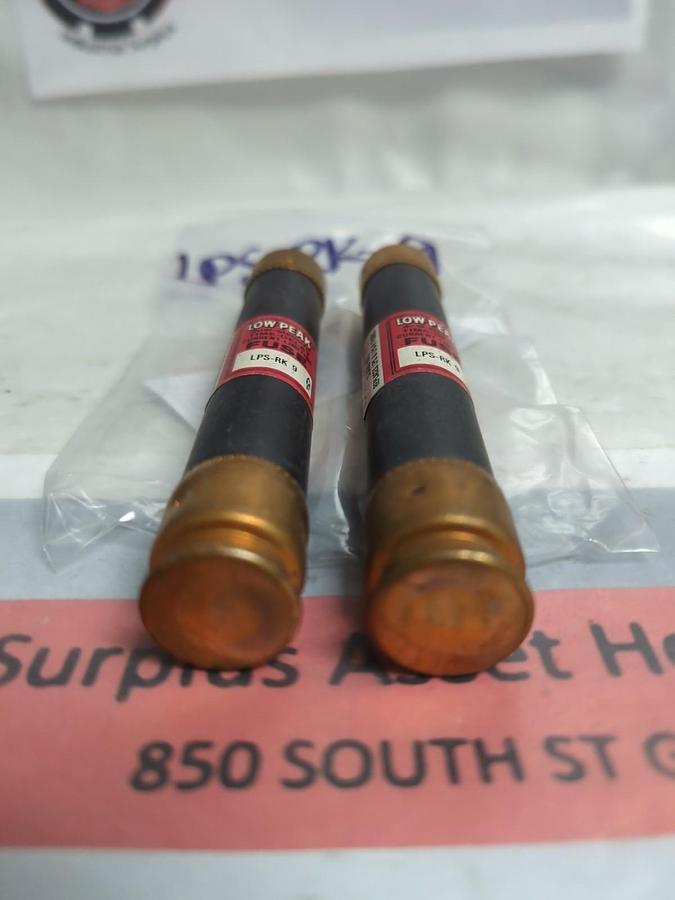 Used COOPER BUSSMANN,LPS-RK-9,LOW-PEAK 9 AMP FUSE LOT OF 2 PRE-OWNED