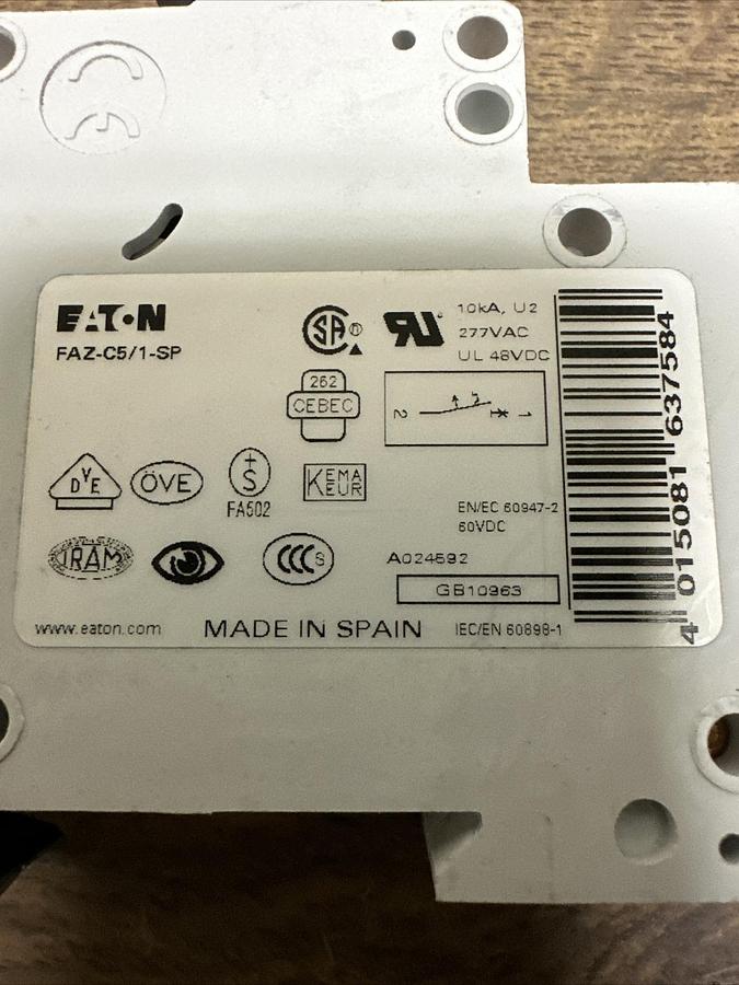 Used Eaton,FAZ-C5/1-SP,Circuit Breaker