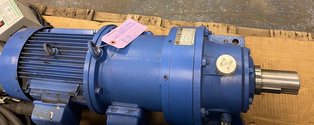 Used Sumitomo,CHHCM3-6145-59,CYCLO DRIVE GEARMOTOR RATIO 59 2.2kW 3PH