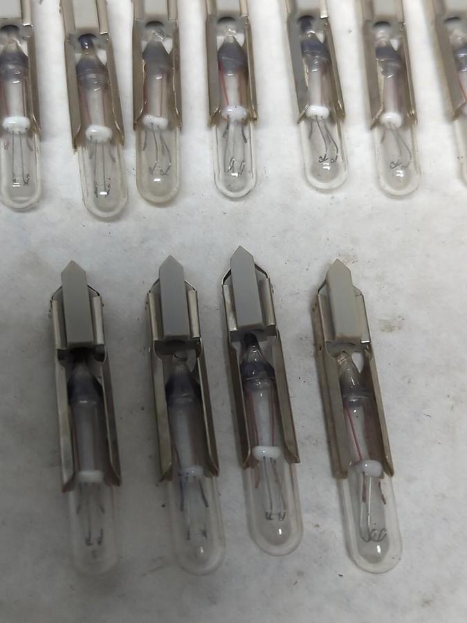 SYLVANIA,24E,MINIATURE SLIDE BASE LAMPS LOT OF 28 NOS