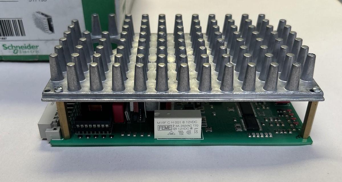 SCHNEIDER ELECTRIC,D900.51D,STEPPER DRIVE MOTOR NOS