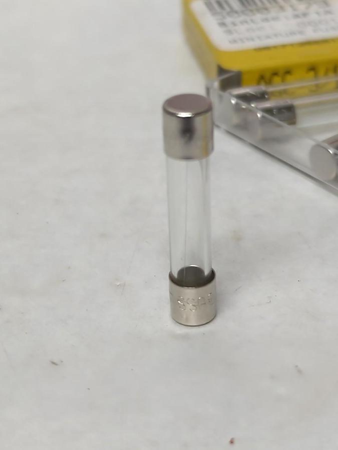 COOPER BUSSMANN,AGX-3/10,FAST ACTING 3/10 AMP FUSE LOT OF 7 NOS