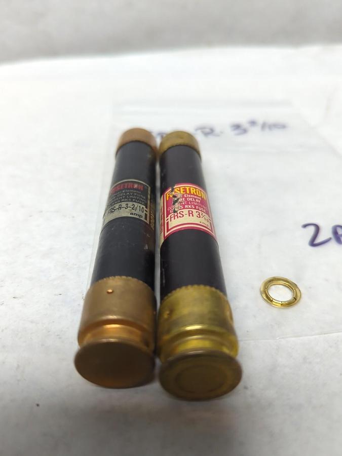 Used COOPER BUSSMANN,FRS-R-3-2/10,FUSEWTRON 3-2/10 AMP FUSE LOT OF 2 PRE-OWNED