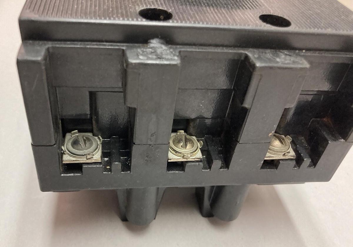 Used ITE,Type ET 1191,3-Pole Circuit Breaker 250VAC 225/250VDC